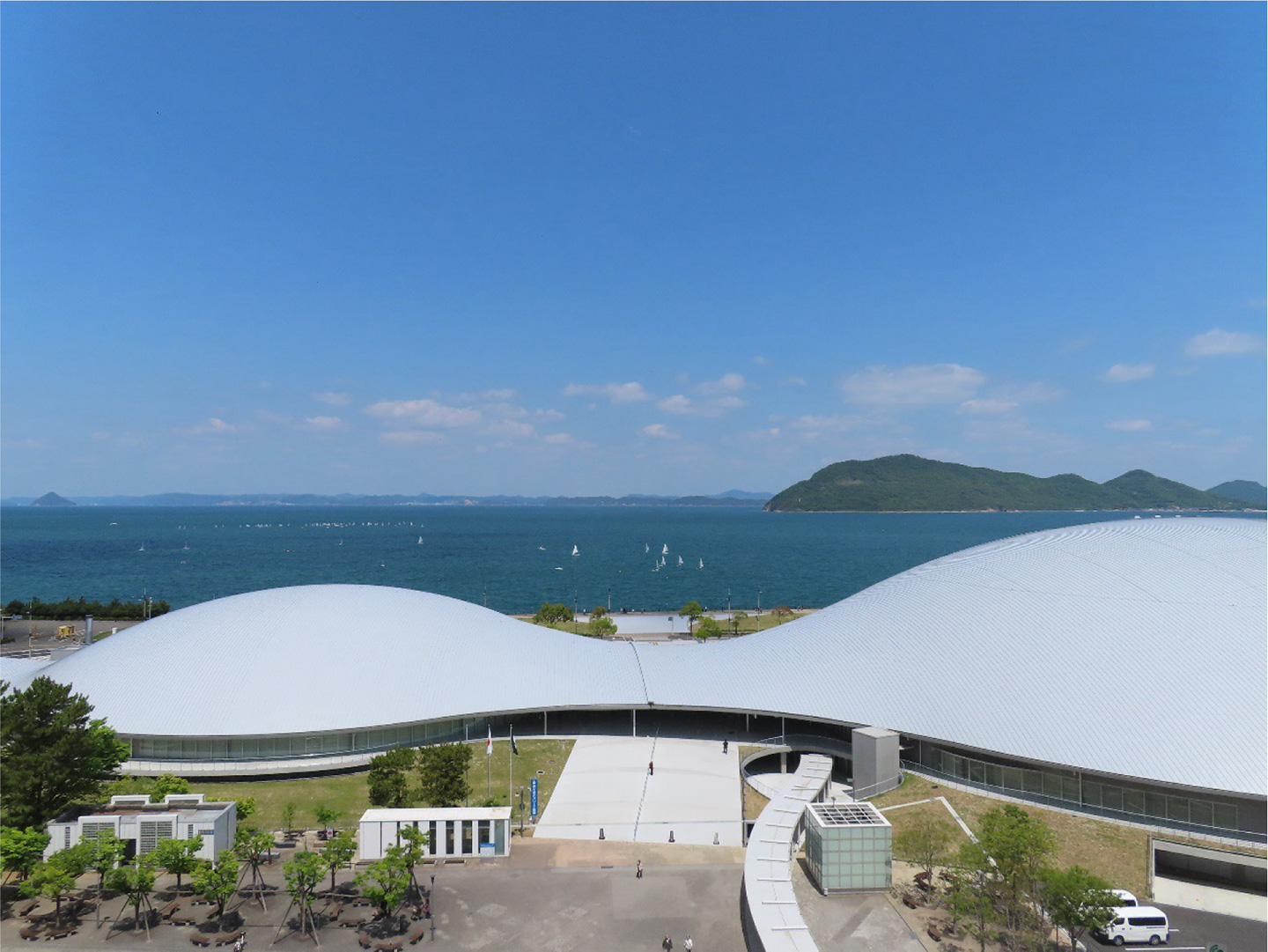 写真：会場から見える瀬戸内海